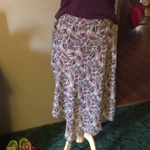 Asymmetrical skirt(shirt not included)